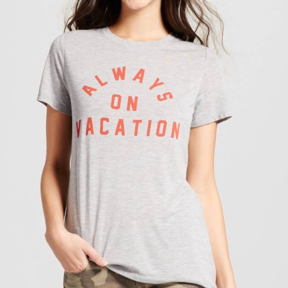 NWT  Zoe + Liv Graphic Tee